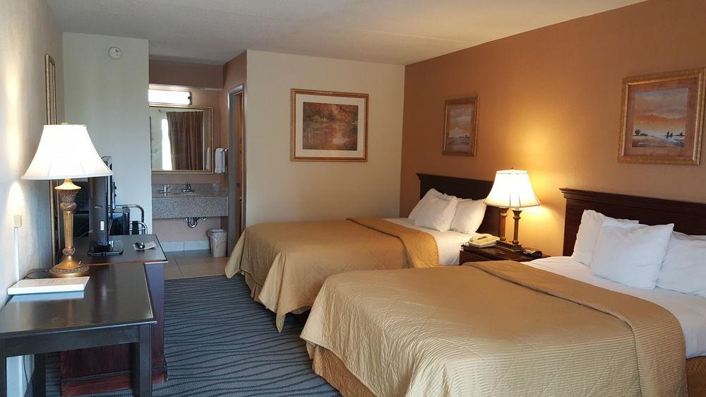 Executive Inn And Suites Enterprise Exterior foto